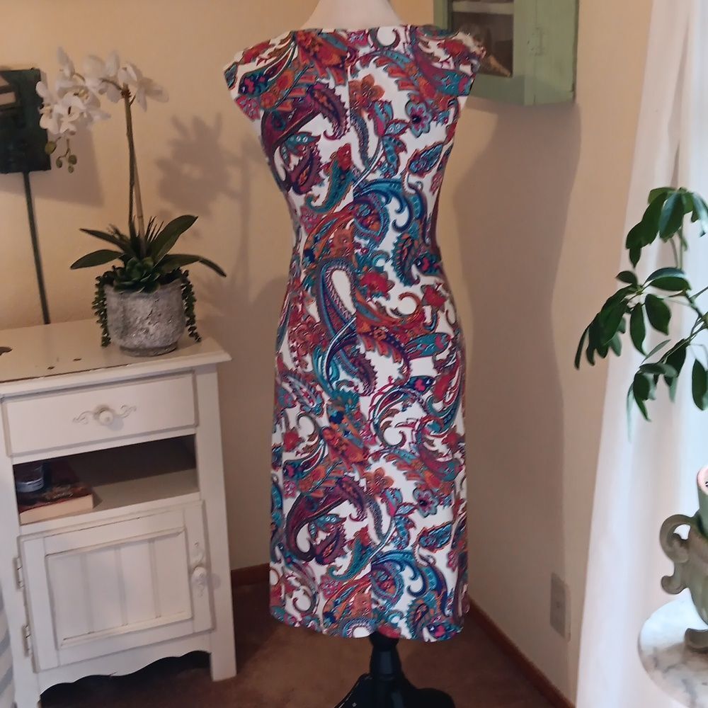 Lauren Ralph Lauren Bright Paisley Soft Knit Dress. Career. Professional. - Picture 9 of 16